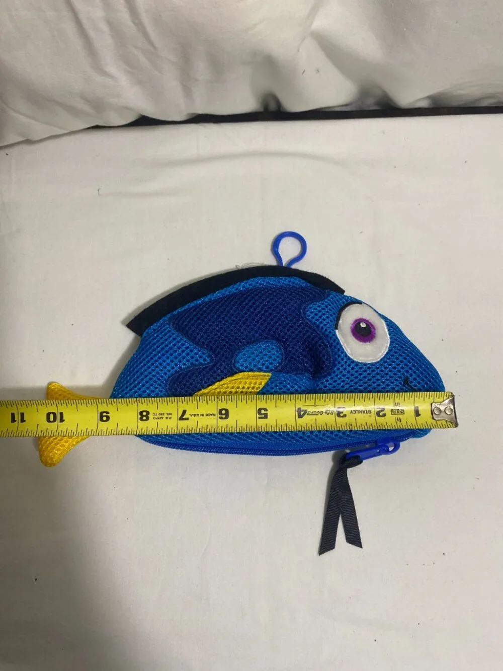 Disney Pixar Finding Dory Dory Fish Zipper Coin Purse Pouch Mesh Clamshell Bag 1